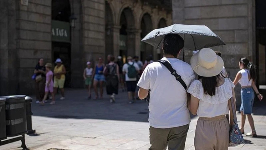 Tatil planı için rotasını yurt dışına çevirenler dikkat! Avrupa'da hava bambaşka olacak! Türkiye için de kritik tarih verildi - Resim : 2