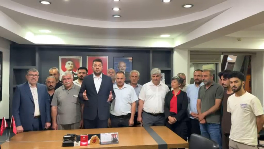 Gece yarısı çilingir ile girdiler! CHP'de il yönetimi görevi böyle devraldı: Bir haftadır sükunetle bekledik... - Resim : 2