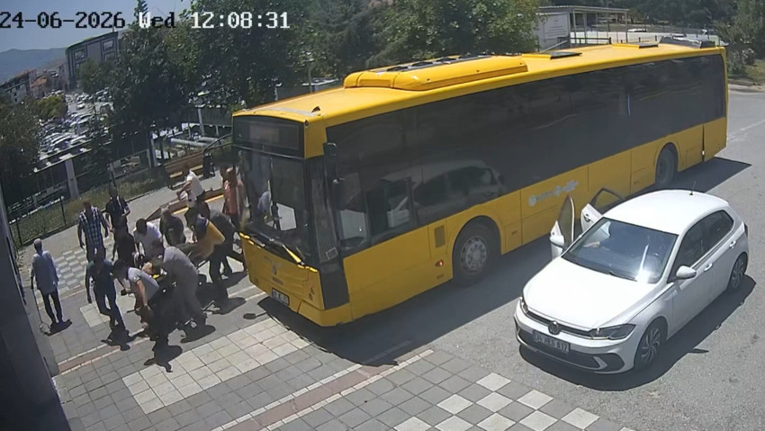 Otobüste kalbi duran yolcuyu, şoför hayatta tuttu: Sadece yolcu değil, hayat taşıyoruz - Resim : 2