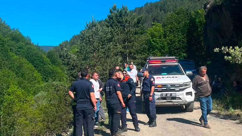 Düğünden dönerken feci son! İki arkadaş hayatını kaybetti - Resim : 2