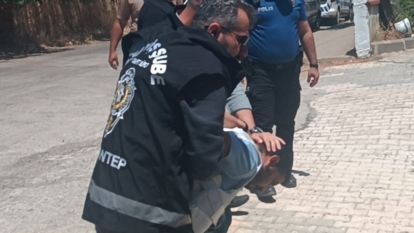 Gaziantep'teki sır ölümün perdesi aralandı! Meğerse katil her gün aralarında geziyormuş - Resim : 1