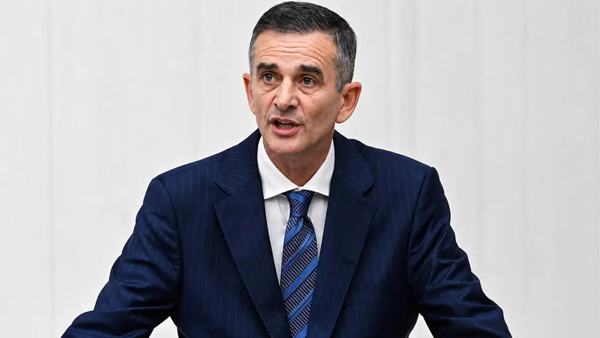 SON DAKİKA | CHP Ankara Milletvekili Adnan Beker partisinden istifa etti: Bağımsız devam edeceğim - Resim : 1
