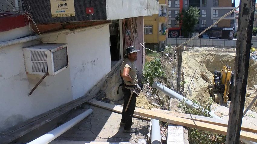 İnşaat çalışması mahallede paniğe neden oldu: dairedekiler bir anda mahsur kaldı! - Resim : 3