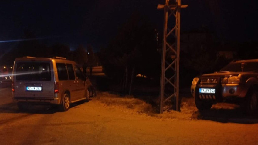Konya'da korkunç kaza! İki kamyonet çarpıştı: Yaralılar var - Resim : 1