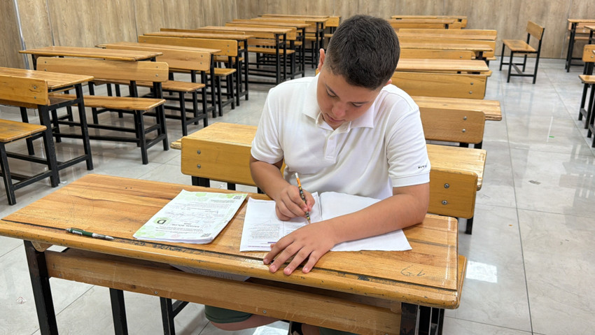 Aynı ev iki şampiyon! LGS'de tarihi başarı: Abi kardeş 500 tam puan aldı! Başarının sırrını açıkladılar - Resim : 1