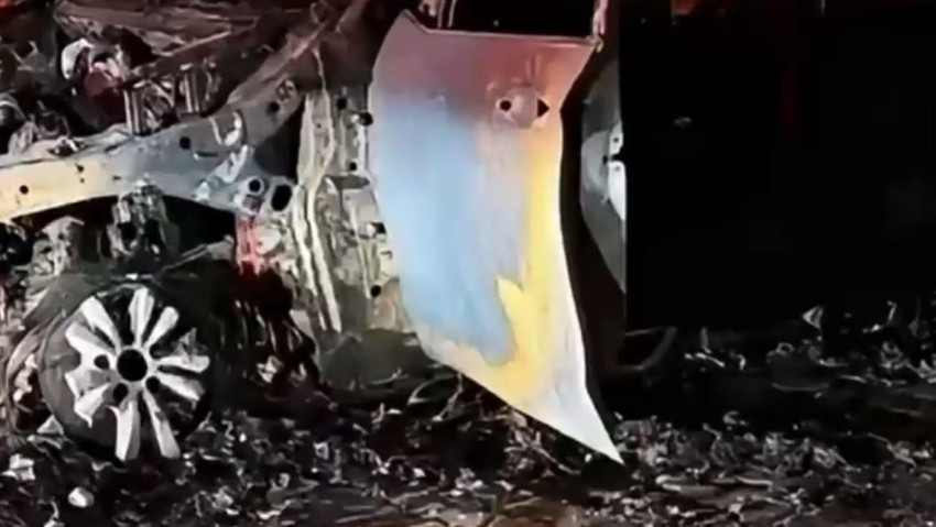 Muş’ta yolculuk kabusa döndü: Seyir halindeki otomobil alevlere teslim oldu! - Resim : 1