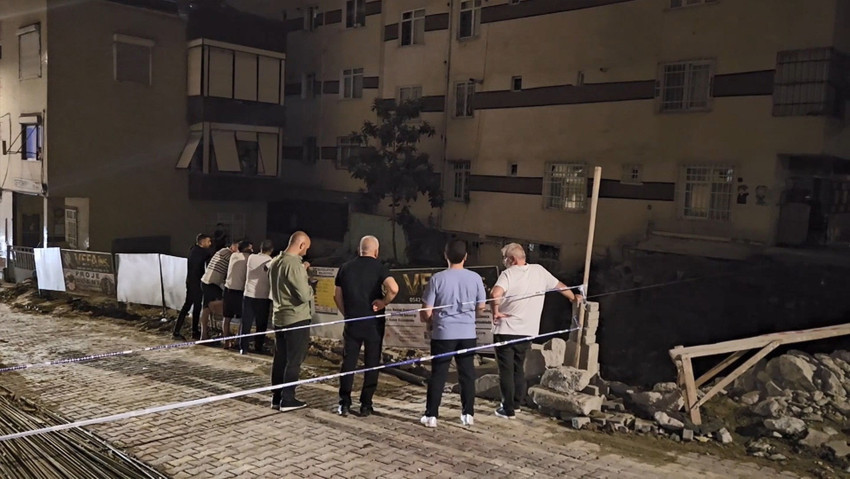 Korkutan ihbar sonrası harekete geçildi! 6 katlı bina tahliye edildi - Resim : 4