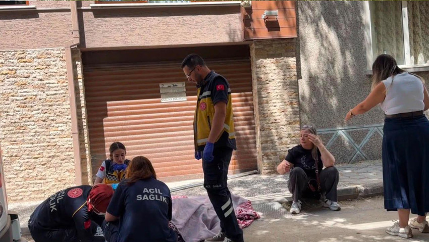 Eskişehir’de bir anlık ihmal can aldı! Korkuluklara yaslanınca tam 3 kat düştü! - Resim : 2