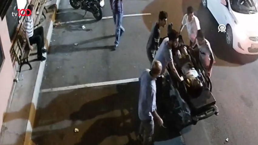 15 Temmuz gecesine ait yeni görüntüler ortaya çıktı! Demokrasi mücadelesinin "İkinci Cephesi"nde yaşananlar görüntülendi: Her yer kan kokuyordu - Resim : 2