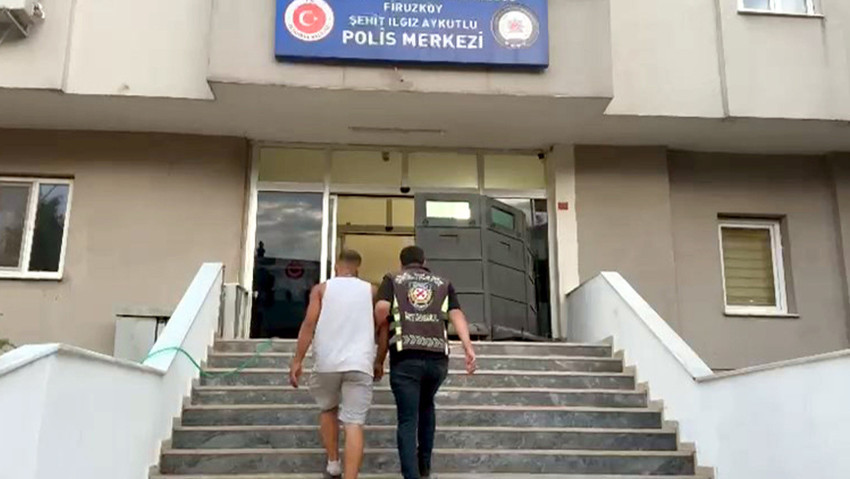 Avcılar'da D100'de makas şov cezasız kalmadı! Sürücülere rekor fatura - Resim : 3