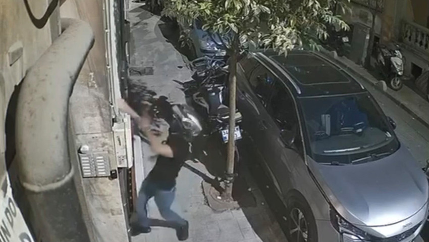 Şişli’de dehşet dolu anlar! Eski eşinin evini bastı, kayınpederini öldüresiye dövdü - Resim : 3