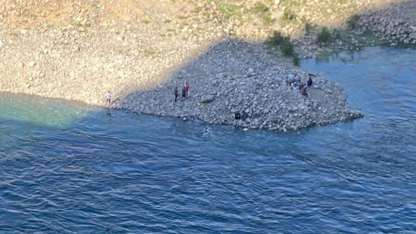 Mardin’de yürek yakan veda: Ramazan son yolculuğuna uğurlandı - Resim : 1