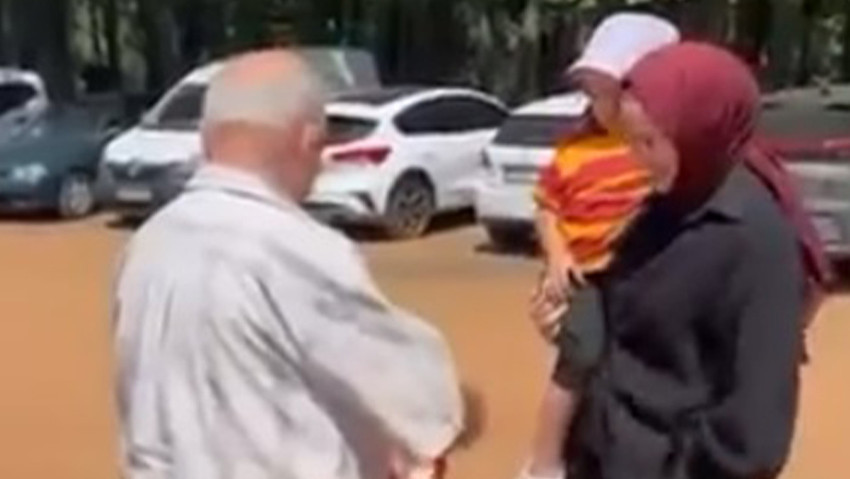 Jandarma minik Ela’yı kıramadı: Yüzleri gülümseten anlar - Resim : 1