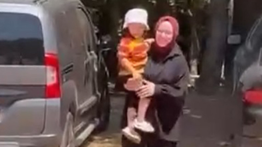 Jandarma minik Ela’yı kıramadı: Yüzleri gülümseten anlar - Resim : 2