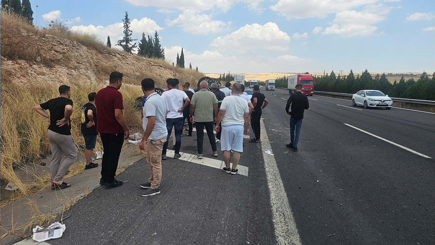 Direksiyon hakimiyetini kaybetti! Cip şarampole uçtu - Resim : 1