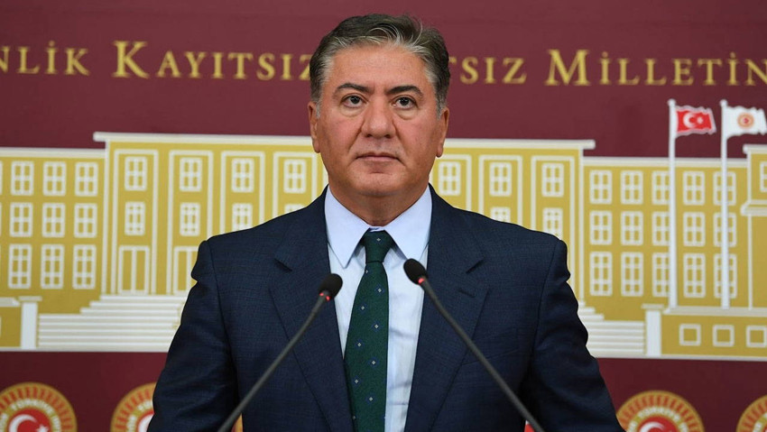 CANLI TAKİP | YENİ PARTİ BUGÜN KURULUYOR! Türk siyasetinde unutulmayacak gün: Kaç vekil istifa edecek? İşte dakika dakika yaşananlar... - Resim : 1