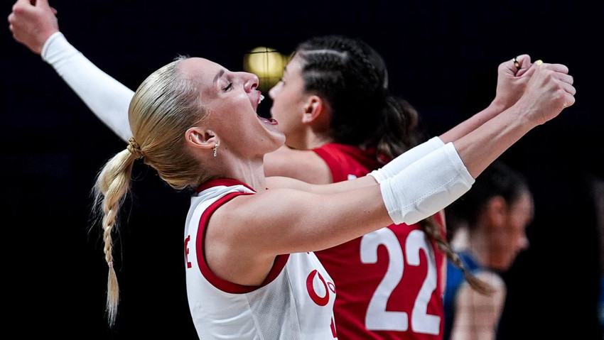 FİLENİN SULTANLARI VNL ŞAMPİYONU! Gizem Örge'den maç sonu duygulandıran itiraf - Resim : 2