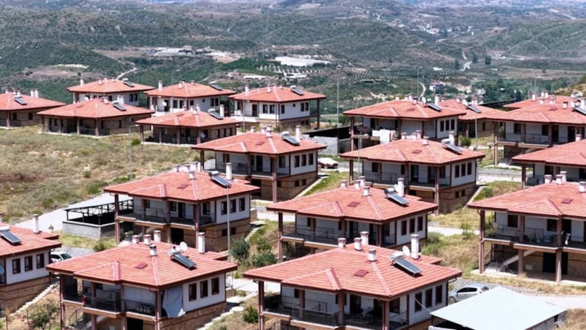 Manavgat küllerinden doğdu! Yangının 5'inci yılında duygulandıran görüntüler... Bakan Murat Kurum paylaştı - Resim : 4