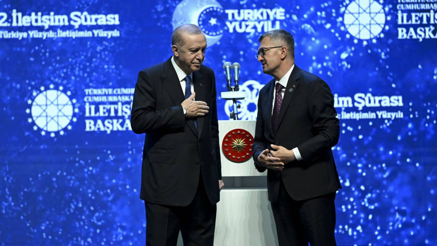 İletişim Başkanı Duran'dan Cumhurbaşkanı Erdoğan'a anlamlı hediye - Resim : 1