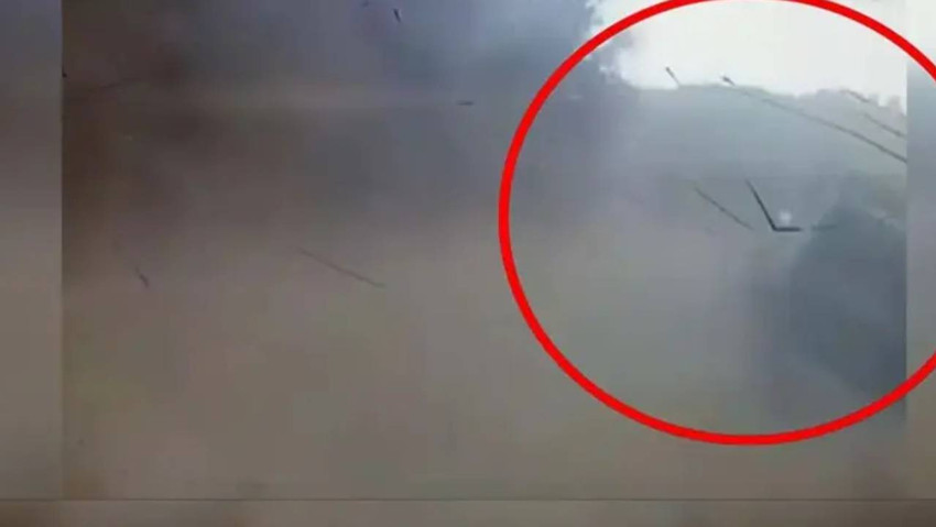 Alevlerle zamanla yarış: Orman yangınlarına dört bir koldan müdahale sürüyor! Ekipler seferber oldu - Resim : 1
