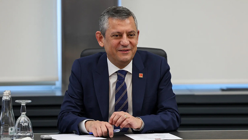 Yeni Parti Genel Başkanı Özgür Özel