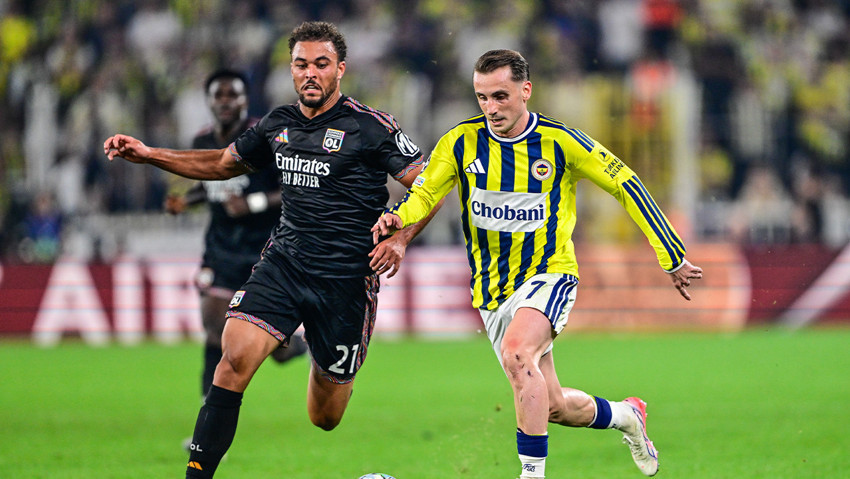 Nihat Kahveci'den Fenerbahçe yıldızına olay eleştiri: Fenerbahçe formasını giyemez - Resim : 2