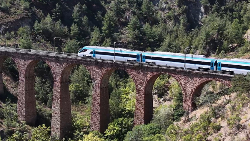 REKOR HIZA ULAŞTI! Milli Elektrikli Tren yolculuğa çıkmaya hazırlanıyor - Resim : 1