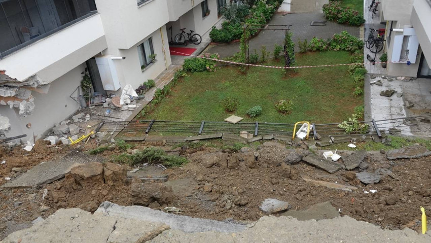 Sel felaketinde can pazarı! Bilanço ağır: İlk görüntüler geldi - Resim : 7