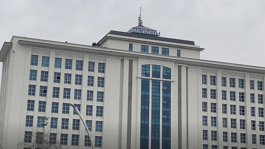 Kulislerde transfer hareketliliği: O isim AK Parti'ye geçiyor - Resim : 3