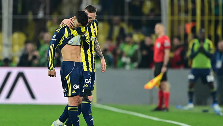 Fenerbahçe'de İsmail Kartal'ın ardından 1 ayrılık daha! Süper Lig'de sadece 3 maça çıkmıştı - Resim : 1