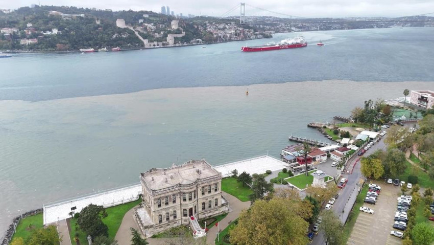 İstanbul'da yine aynı manzara! Sağanak sel oldu, yollar dereye alt geçitler göle döndü - Resim : 3