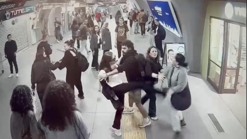 Gayrettepe metro istasyonunda akılalmaz kavga: Hıncını alamayan kadınlardan biri yürüyen merdivenden aşağı düştü! - Resim : 1