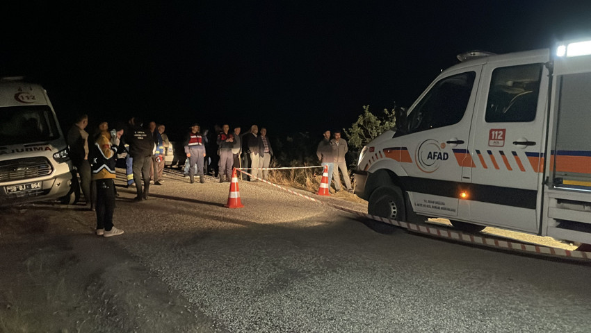 Katliam gibi kaza! Otomobil uçuruma yuvarlandı… Çok sayıda ölü var - Resim : 2