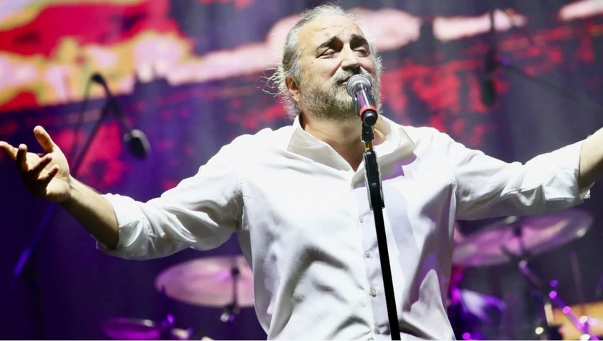 Volkan Konak'ın şarkısını seslendiren Bülent Ersoy gözyaşlarına hakim olamadı! "Sıra bende" - Resim : 1