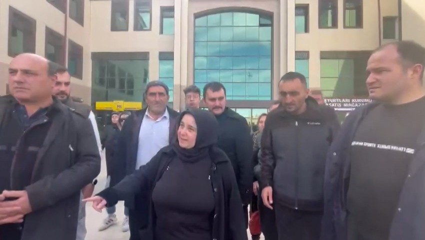 Mahkeme Başkanı'ndan ölen oğlu için önce adalet isteyip sonra vazgeçen anneye kritik soru: "Arda'ya adalet isteyenler nerede? - Resim : 2