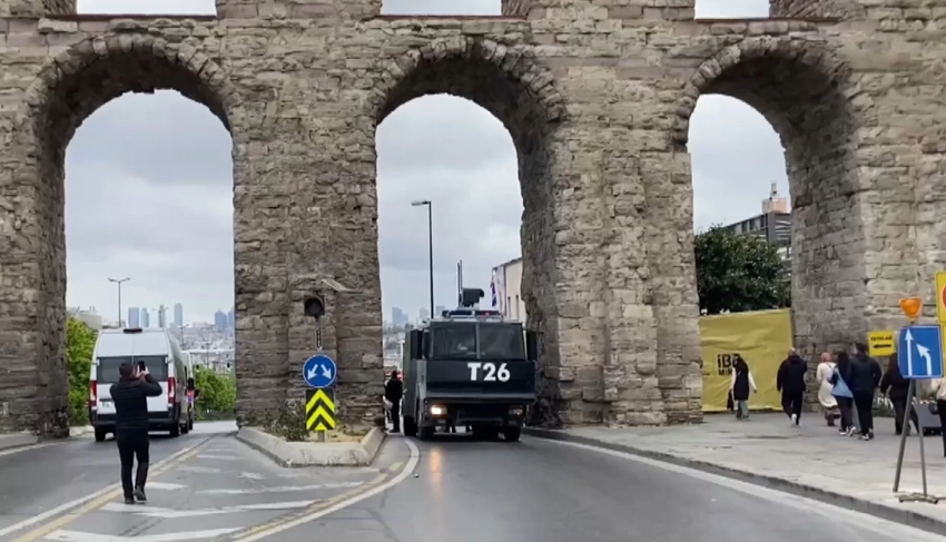 İşçiler 1 Mayıs'ta meydanlarda: Beşiktaş ve Şişli'de gözaltılar var! İşte İstanbul'da son durum - Resim : 13