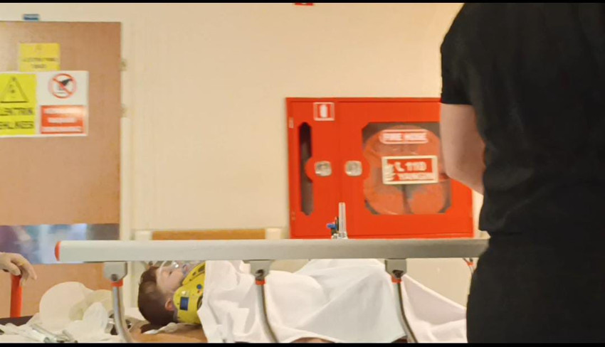 Bursa'da feci olay! Balkondan düşen bebek ağır yaralandı - Resim : 1