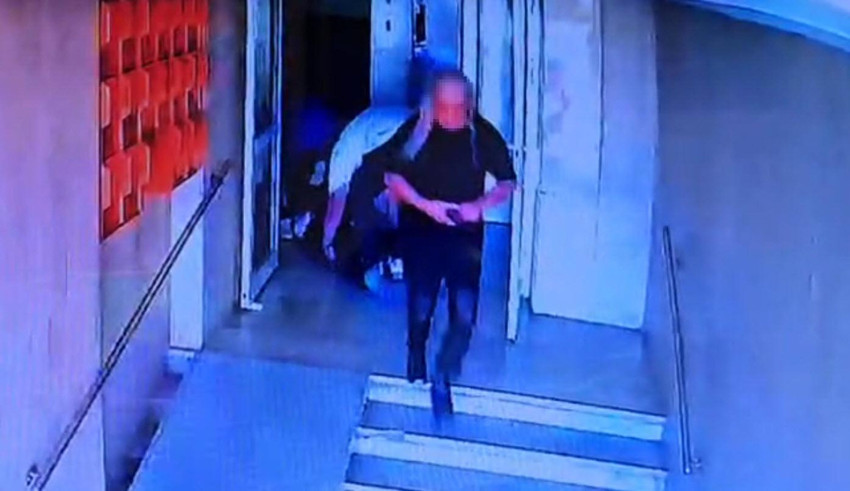 Kalça estetiği için gitti, hayatını kaybetti! Aynı doktor aynı suç! Kucaklayarak dışarı çıkardıalr - Resim : 1