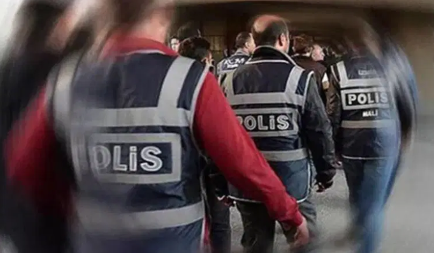 29 ilde dolandırıcılık şebekelerine dev operasyon: 64 kişi tutuklandı - Resim : 1