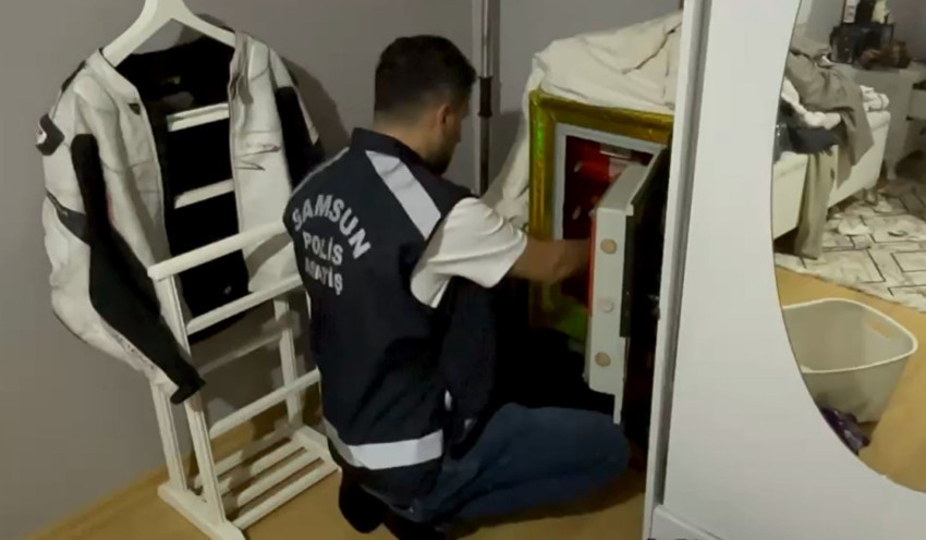 Samsun'da fuhuş operasyonu! Polis baskınlarına karşı telsizli önlem almışlar - Resim : 1