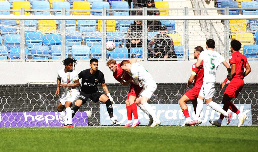 Amedspor'a son dakika şoku! Gençlerbirliği bir puanı 90+3'te kurtardı! - Resim : 1