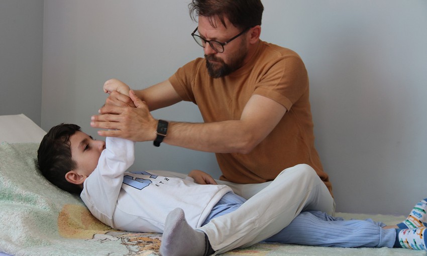 Milyonda bir görülüyor! Sivrisinek ısırığı hayatını kararttı - Resim : 1