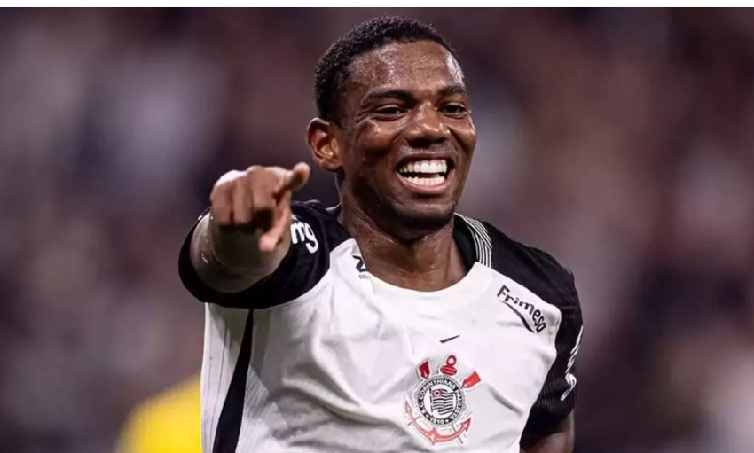 Fenerbahçe'de İsmail Kartal 1 kez daha istedi! 16 milyon euroluk yıldız Fred'in yerine geliyor - Resim : 1