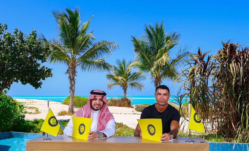İmzayı attı! Cristiano Ronaldo’nun yeni maaşı ortaya çıktı! Al- Nassr servet döktü, kulüpten hisse bile verdiler! - Resim : 1