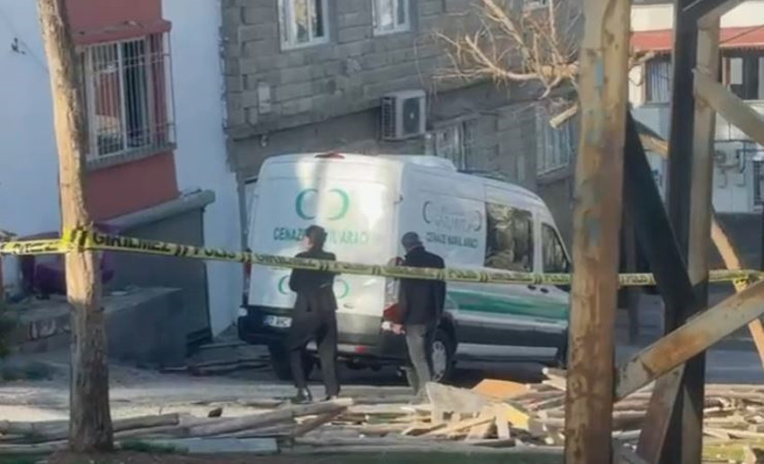 Gaziantep'te dehşet veren olay! Boşandığı kadını, çocuklarının yanında bıçakladı - Resim : 1
