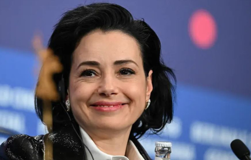 Özgü Namal'dan Türkiye sorusuna alkış toplayan yanıt! Festivale damga vurdu: Zorunluluk değil, tercih! - Resim : 1