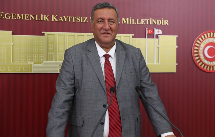 Tarafsız olduğu iddia edilmişti! CHP’li vekil tartışmalara son noktayı koydu: 