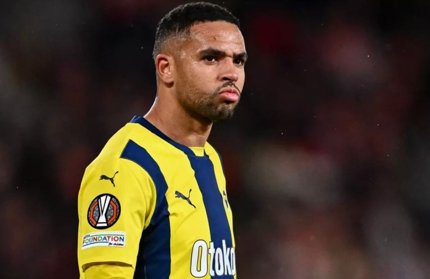 Fenerbahçe'de 40 milyon euro değer biçiliyordu! 45 maçta 26 gollü yıldız yeniden yok oldu Ali Koç şaştı kaldı - Resim : 1