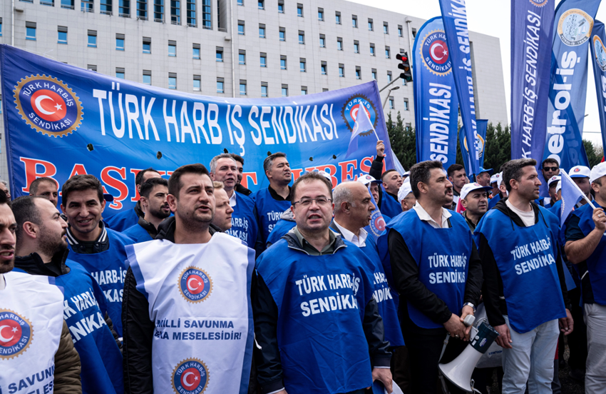 İşçiler 1 Mayıs'ta meydanlarda: Beşiktaş ve Şişli'de gözaltılar var! İşte İstanbul'da son durum - Resim : 3