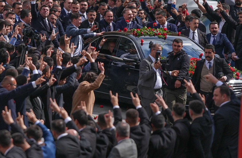 MHP lideri Devlet Bahçeli'den 65 gün sonra ilk görüntü! Türkeş'in mezarını ziyaret etti, MHP Genel Merkezi'nde mesaiye başladı - Resim : 16